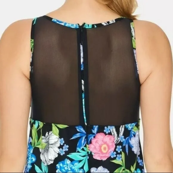 SWIM Solutions Soft Blooms Mesh Trim Swimdress - Picture 4 of 8